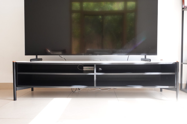 TV Bench  