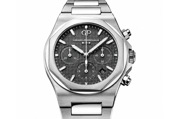 Girard-Perregaux Laureato Chronograph Ti49 42mm Ref.81020-21-3263-1CM